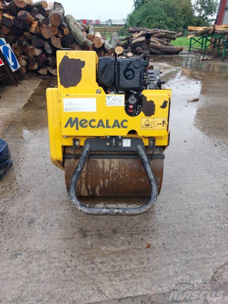 Mecalac MBR71 Ühe trumliga rullid