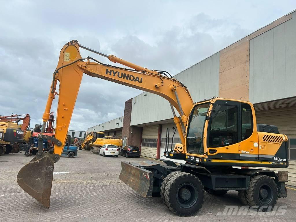 Hyundai 140W-9A Ratasekskavaatorid