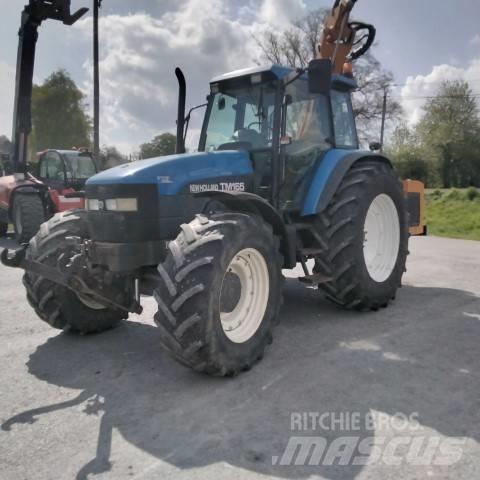 New Holland TM 165 Traktorid