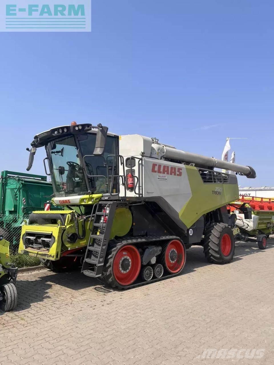 CLAAS trion 750 tt Teraviljakombainid