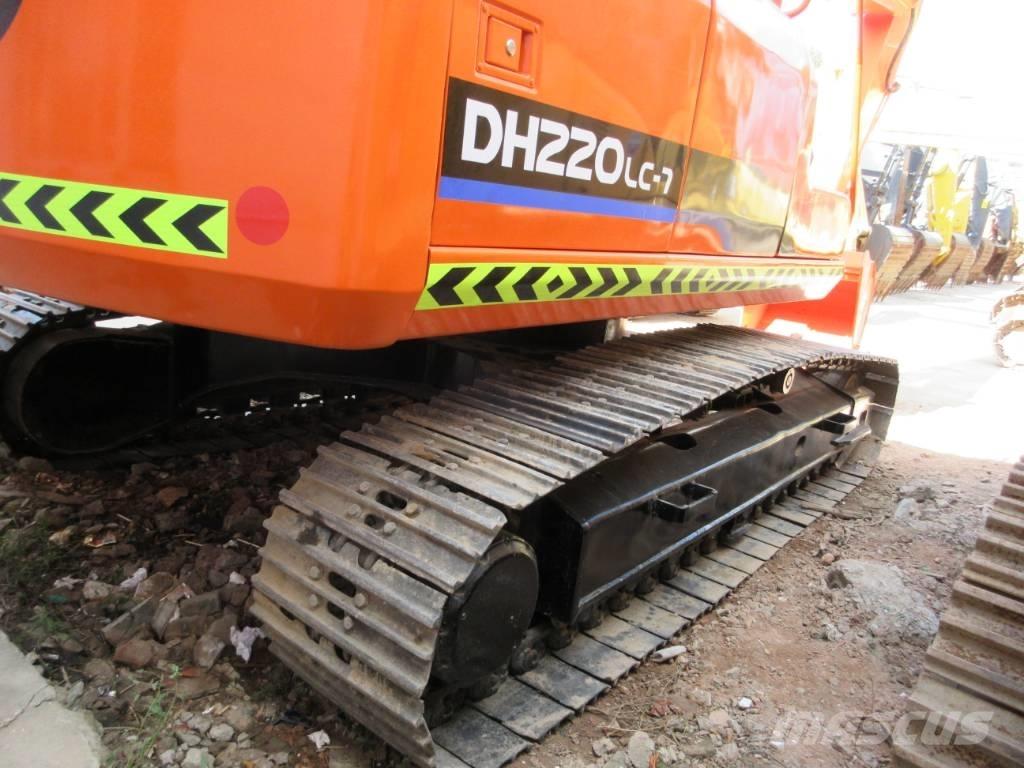 Doosan DH 210 W-7 Ratasekskavaatorid
