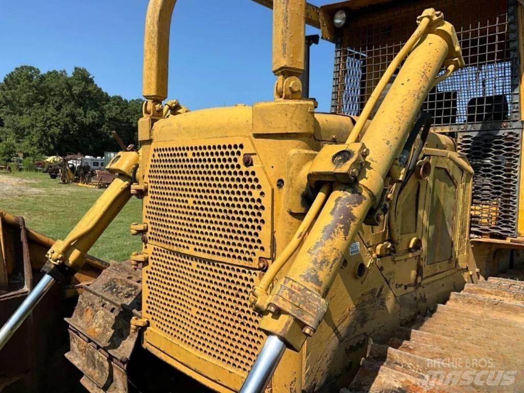CAT D 7 G Buldooserid