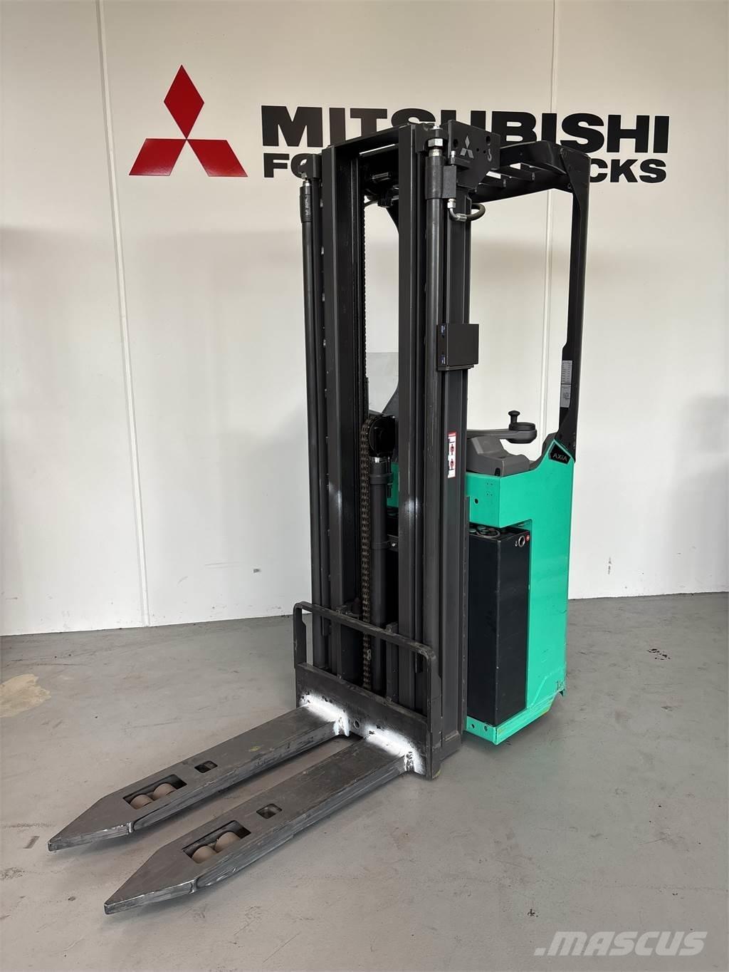 Mitsubishi SBR20N2 Platvormiga virnastajad