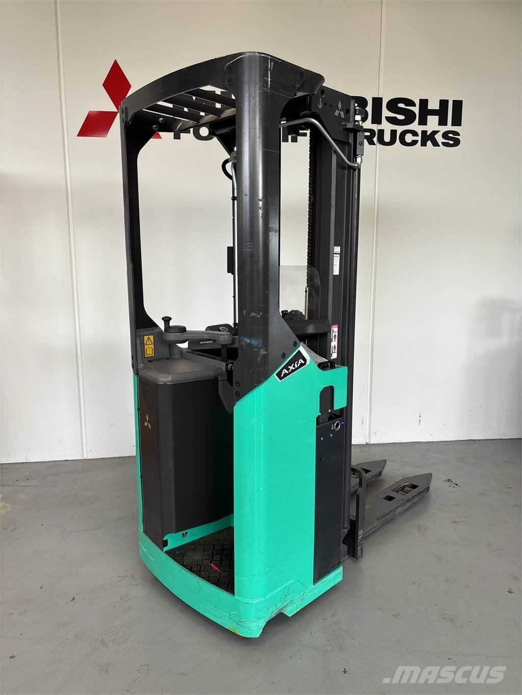Mitsubishi SBR20N2 Platvormiga virnastajad