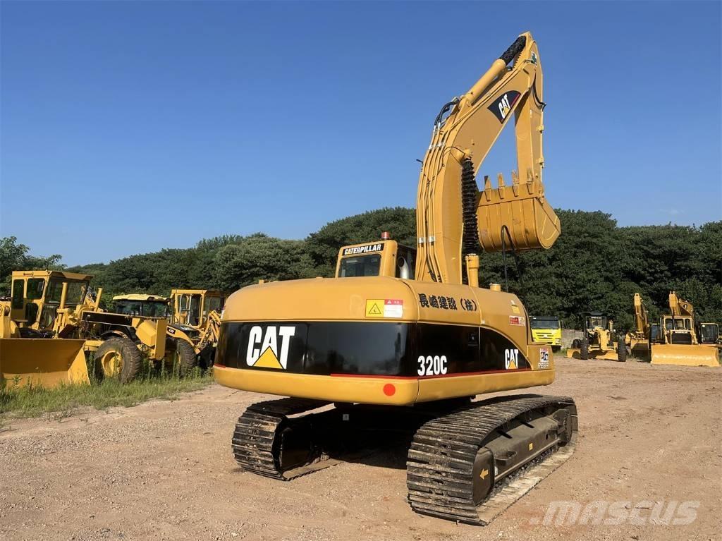 CAT 320 C Roomikekskavaatorid