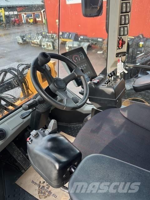 Ljungby L15 Rataslaadurid