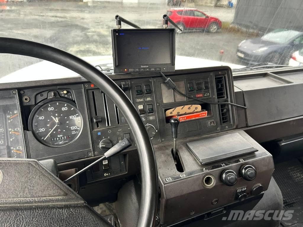 Scania T112 H 6X2 Betooniveokid