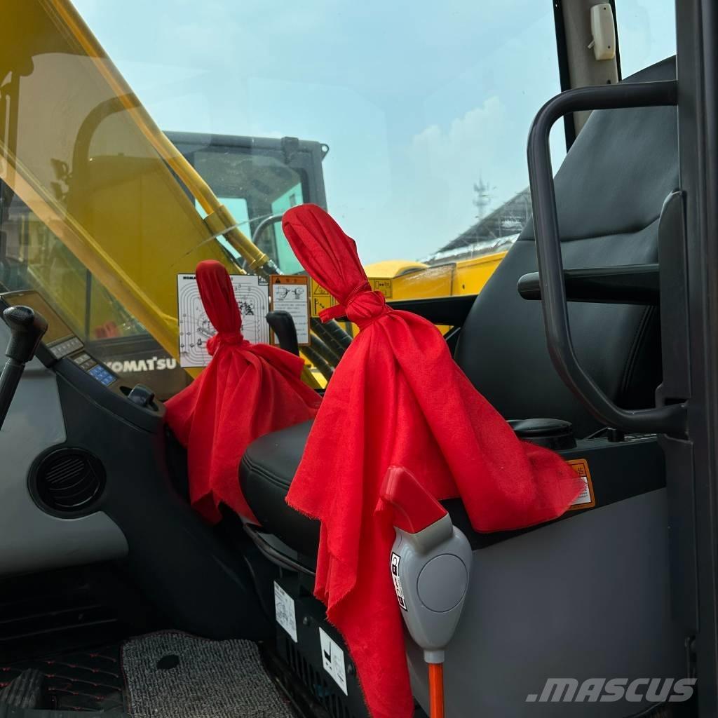 Komatsu 60-8 Roomikekskavaatorid