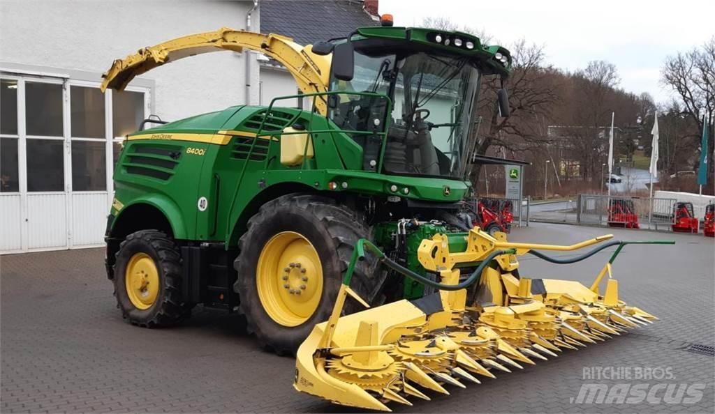 John Deere 8400i Silokombainid
