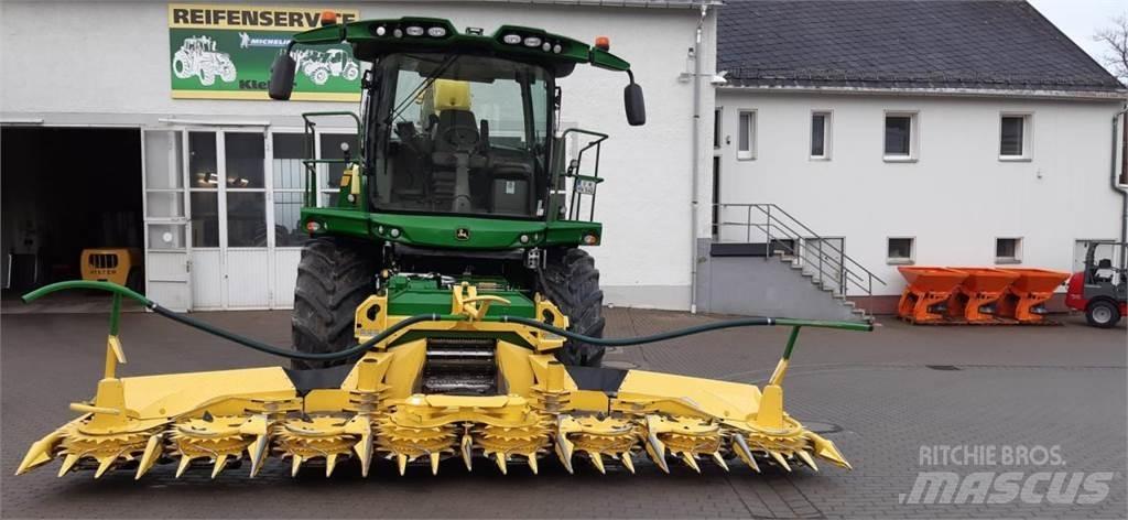 John Deere 8400i Silokombainid