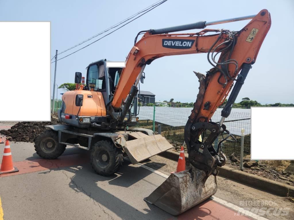 Doosan DX 55 W Ratasekskavaatorid