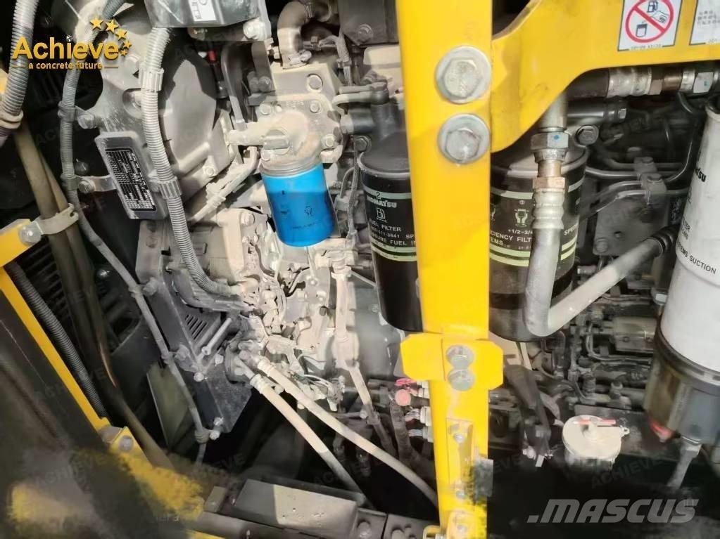 Komatsu PC 1250-11 Roomikekskavaatorid