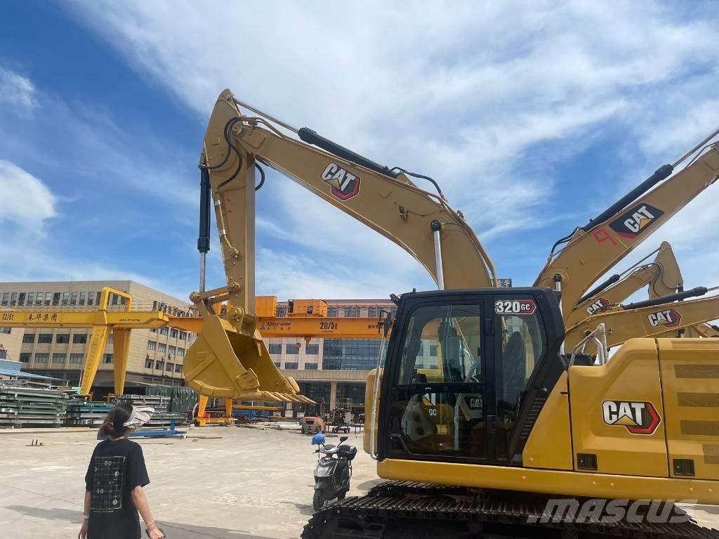 CAT 320 GC Roomikekskavaatorid