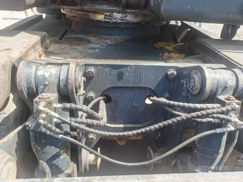 Hyundai R210w-9 Väikeekskavaatorid 7t-12t