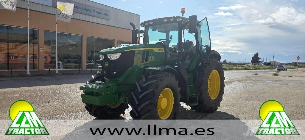John Deere 6R 215 Traktorid