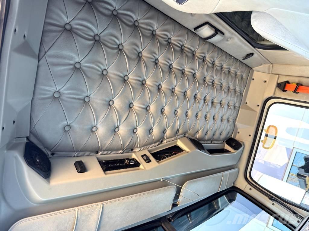 Western Star 4900 SA Kallurid