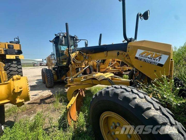 CAT 140 M 2 Greiderid
