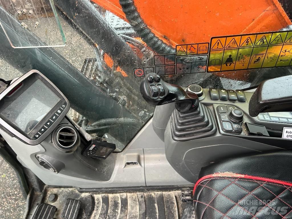 Doosan DX 235 LC-5 Roomikekskavaatorid
