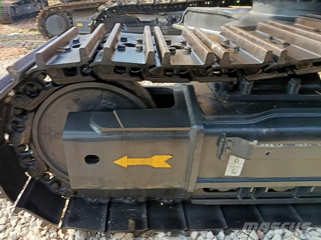 Komatsu PC 450 Roomikekskavaatorid