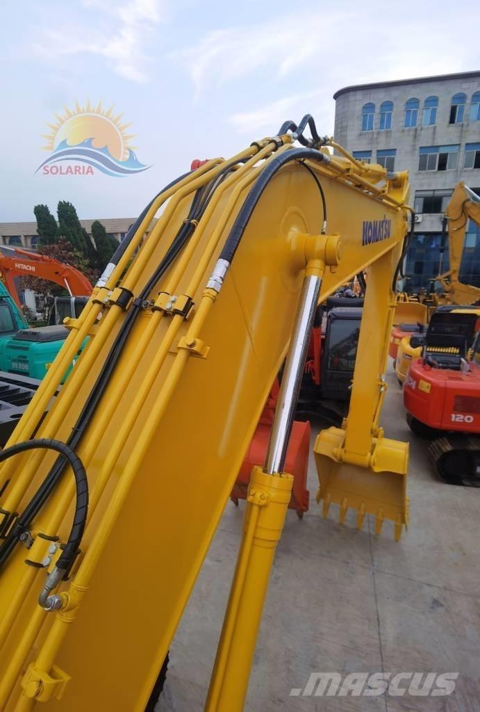 Komatsu PC 200-7 Roomikekskavaatorid