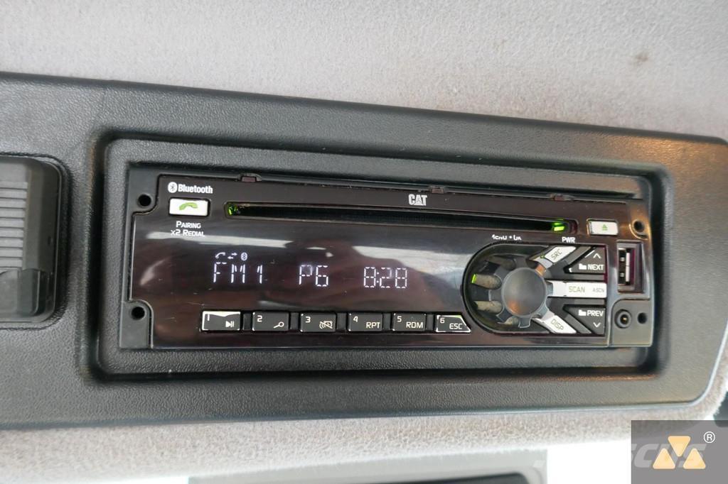 CAT 980M Rataslaadurid