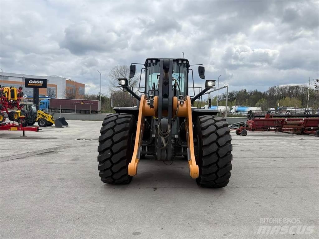 CASE CE 1121G Rataslaadurid
