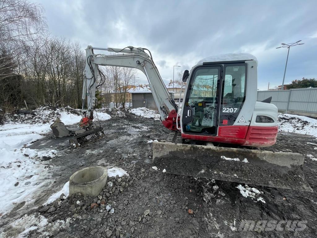 Takeuchi TB285 Roomikekskavaatorid