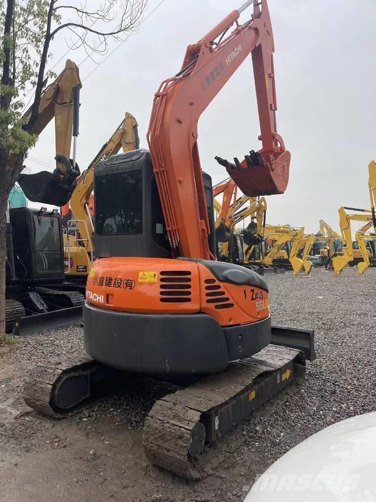 Hitachi 55 Miniekskavaatorid < 7 t