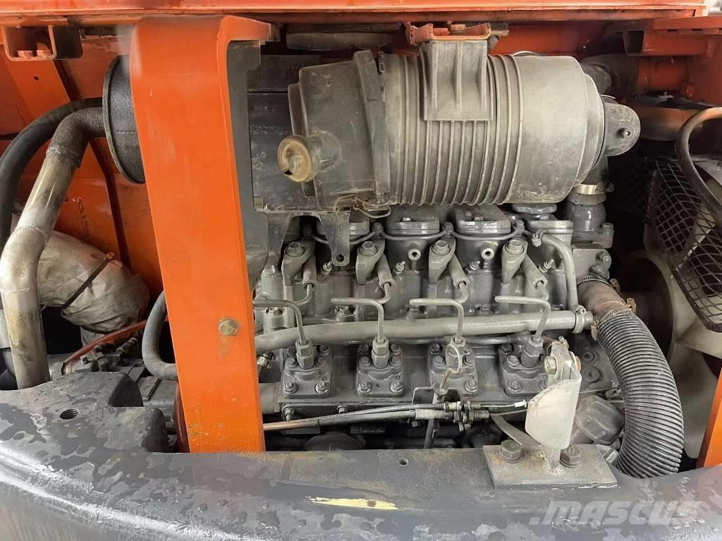 Hitachi 55 Miniekskavaatorid < 7 t