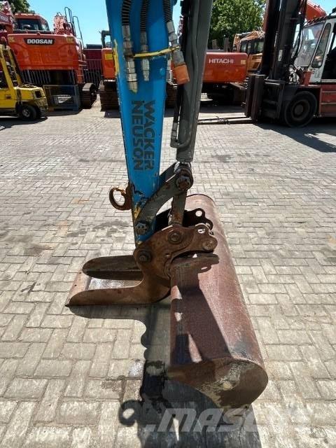 Wacker Neuson 50 Z3 Roomikekskavaatorid