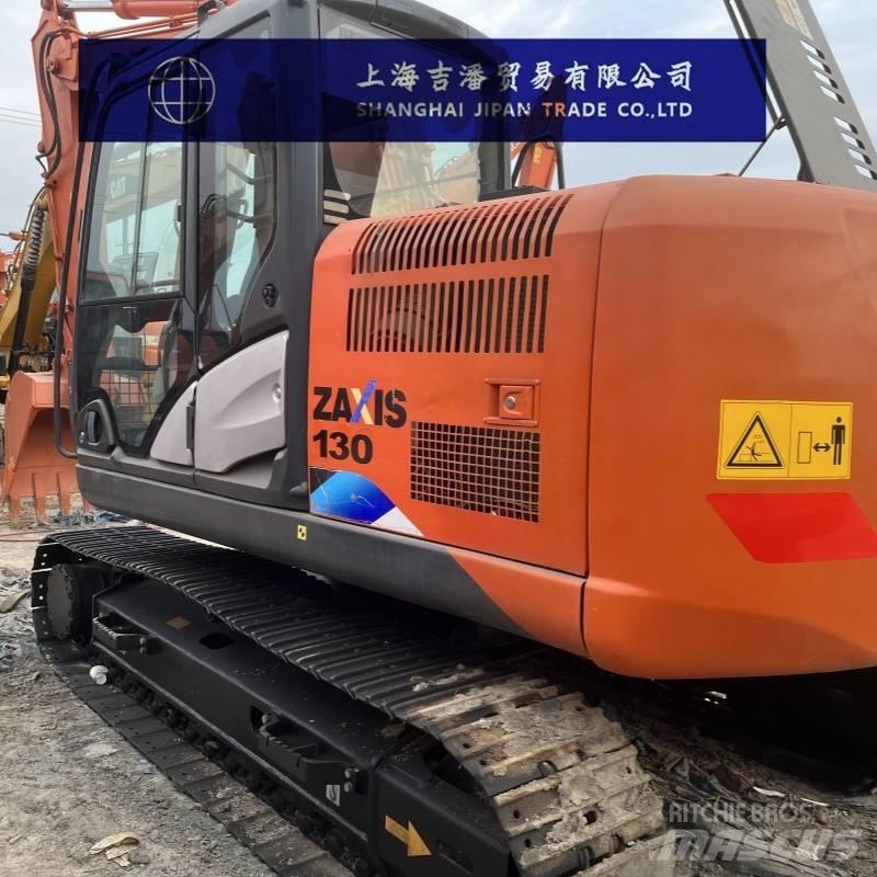 Hitachi ZX 130 Väikeekskavaatorid 7t-12t