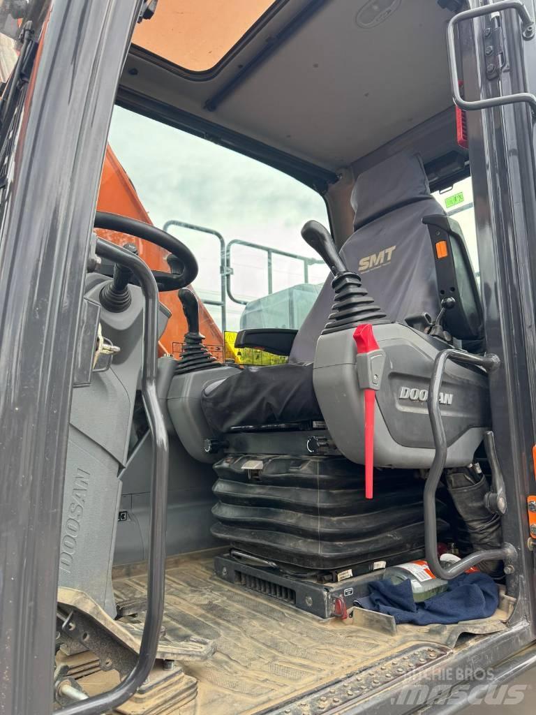 Doosan DX165WR-7 Ratasekskavaatorid