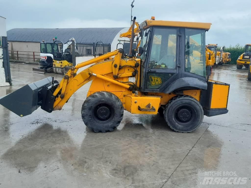 JCB 2 CX Rataslaadurid