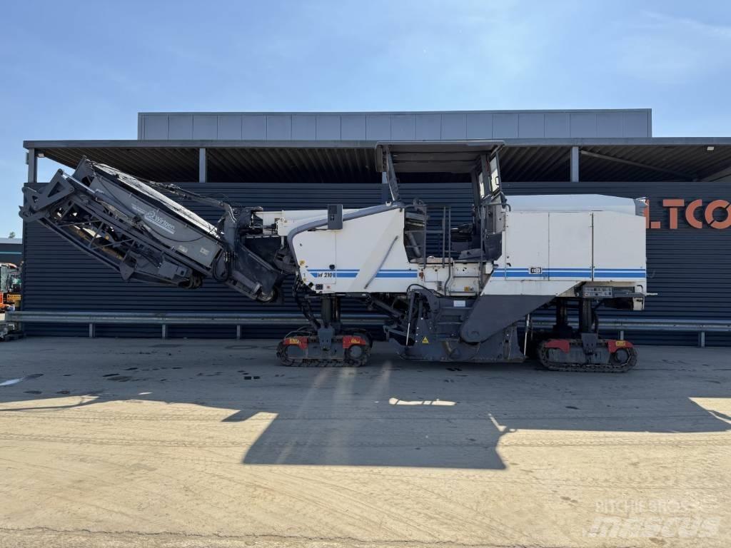 Wirtgen W 210 Asfaldi külmfreesimise masinad