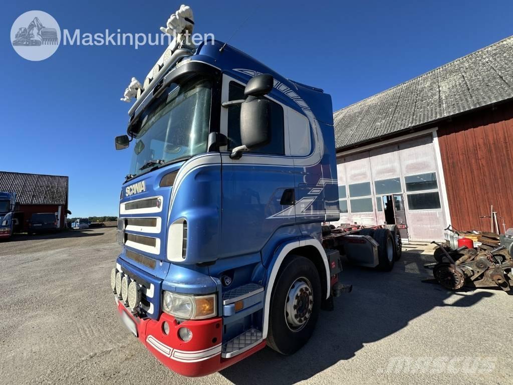 Scania R 560 LB Raamautod