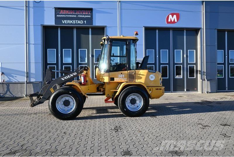 Volvo L30G Rataslaadurid