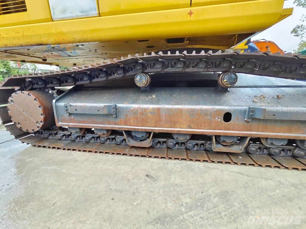 Komatsu PC 400-8 R Roomikekskavaatorid