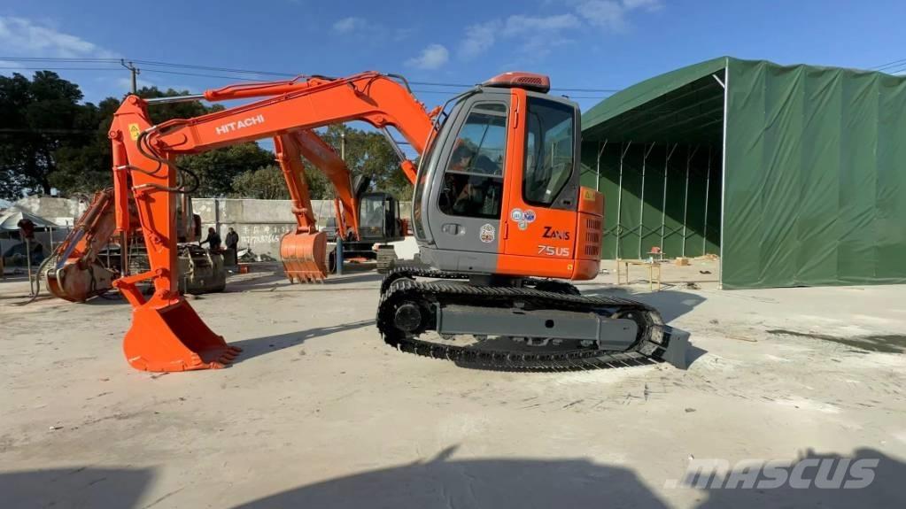 Hitachi ZX75US Miniekskavaatorid < 7 t