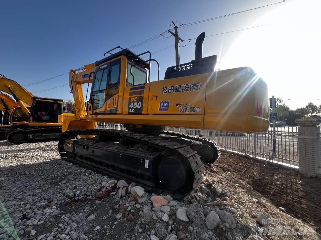 Komatsu 450 Roomikekskavaatorid
