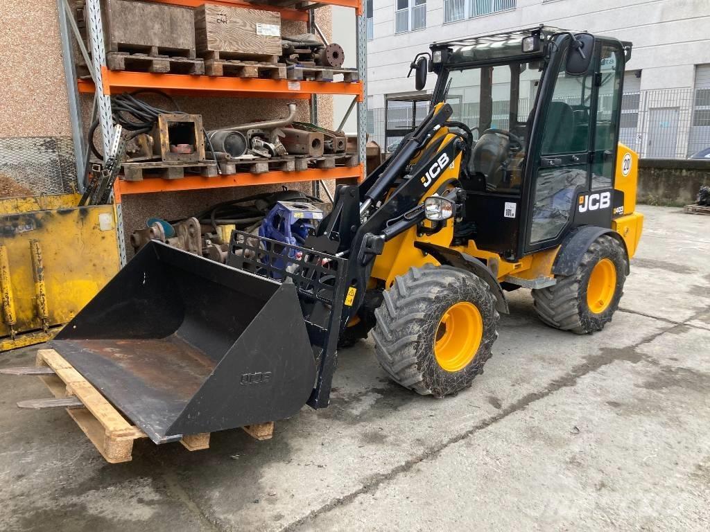 JCB 403 PLUS Rataslaadurid
