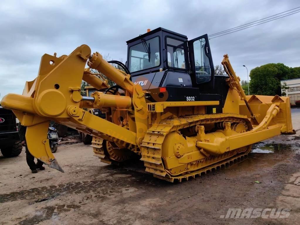 Shantui SD 32 Buldooserid