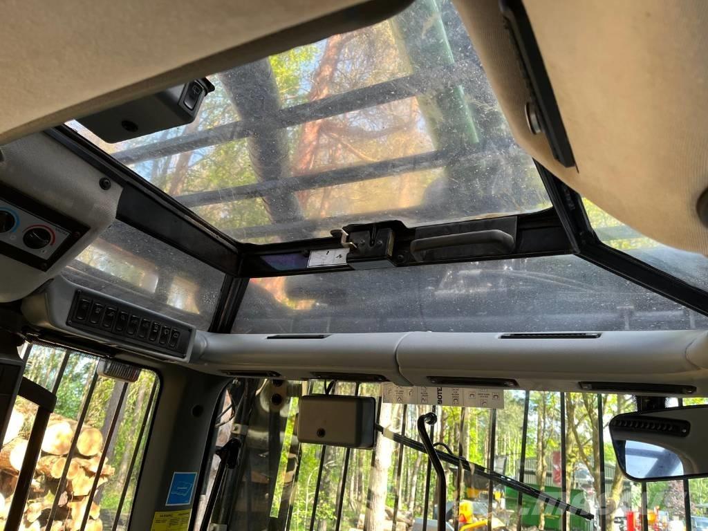 Valtra T183 Versu Traktorid