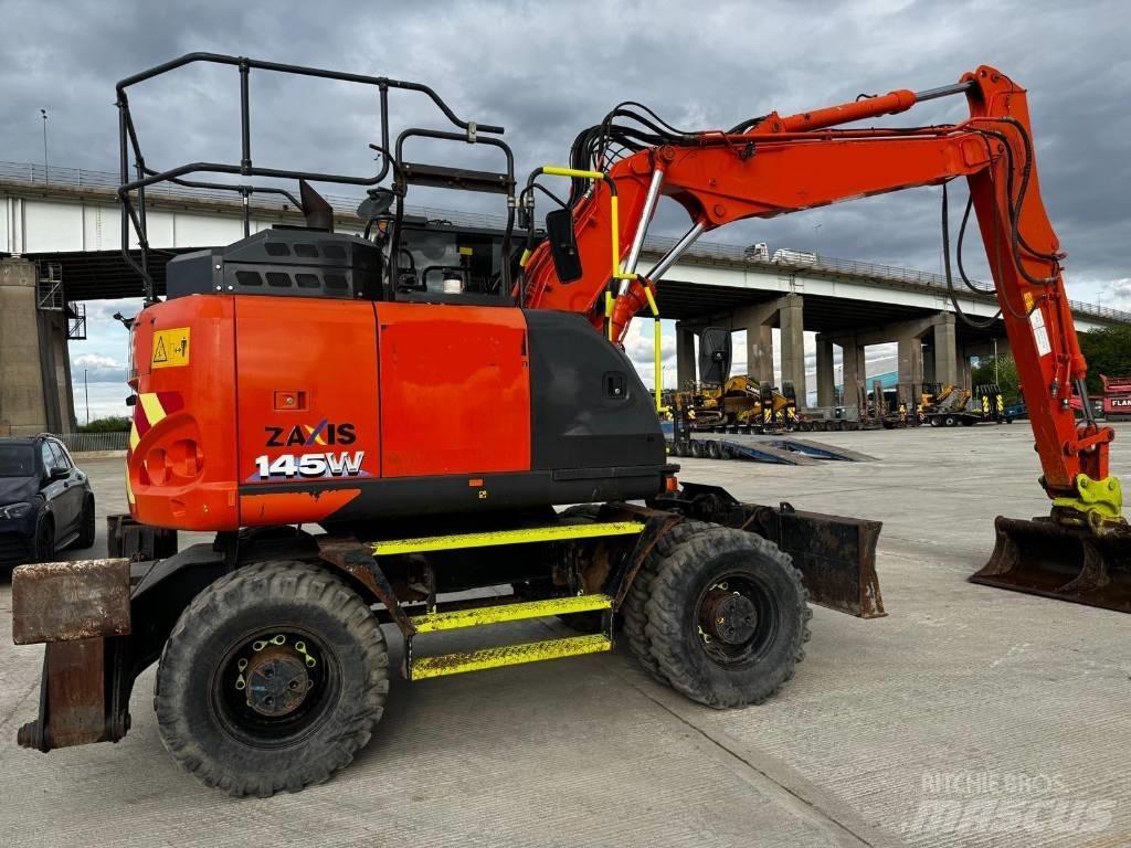 Hitachi ZX 145 W-6 Ratasekskavaatorid