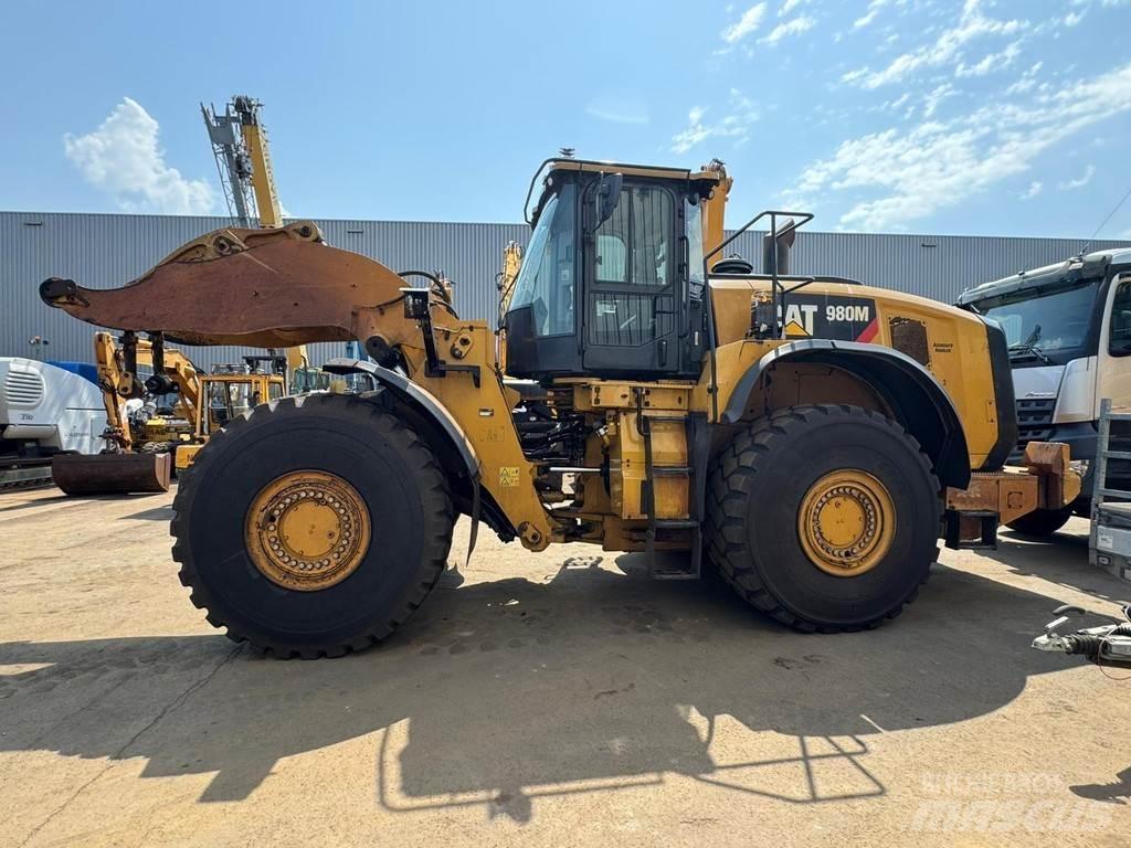 CAT 980M Rataslaadurid