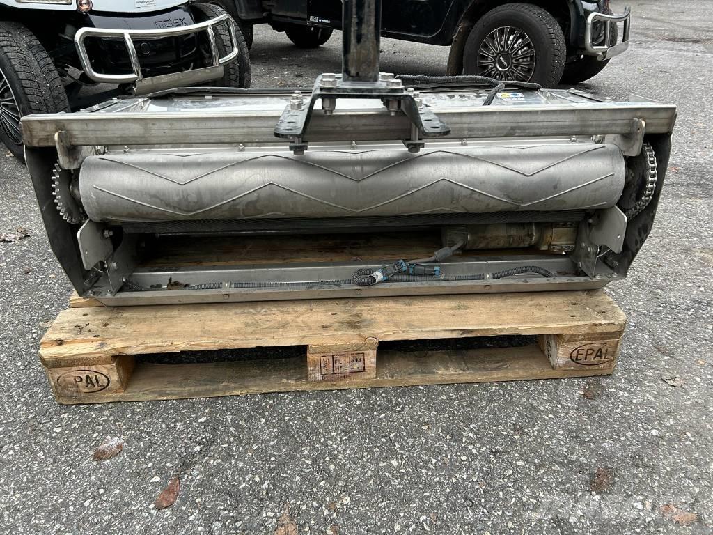 Ventrac SA250 Puisturid