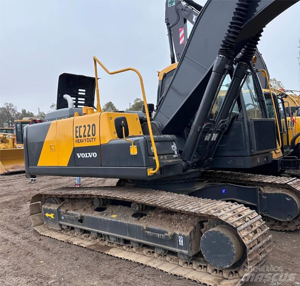 Volvo EC 220 DL Roomikekskavaatorid