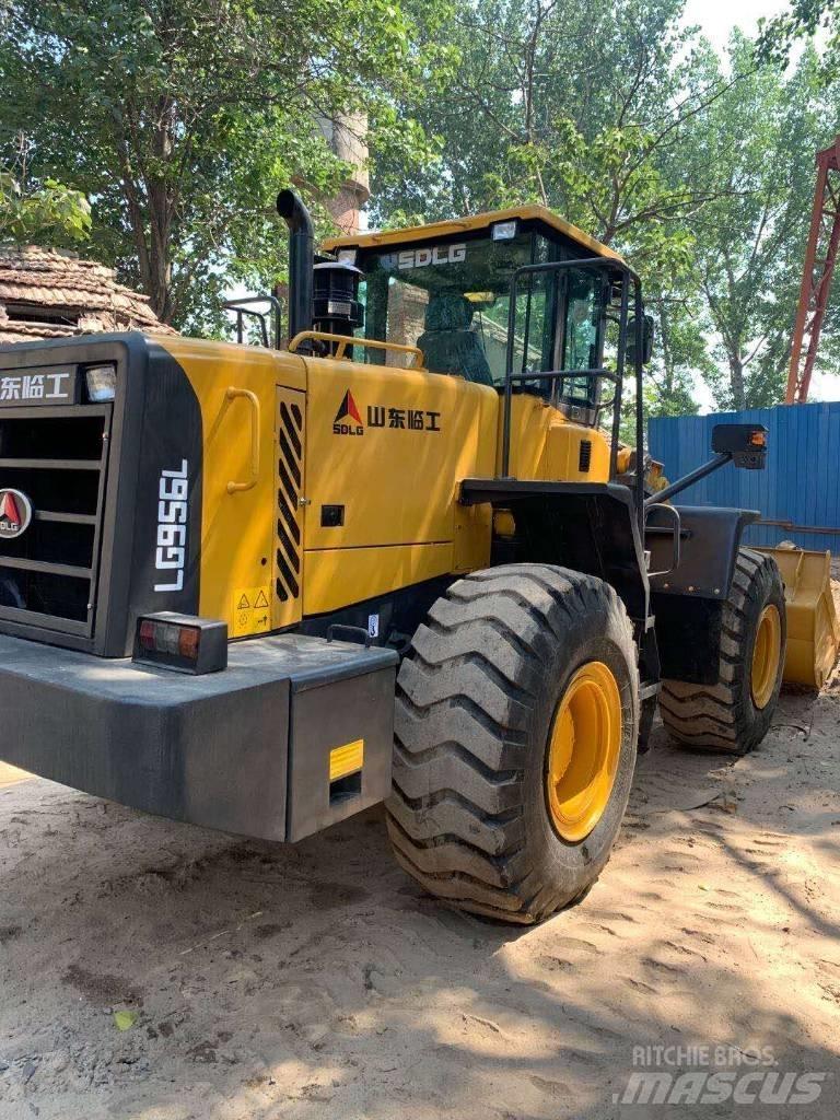 SDLG 956 Rataslaadurid