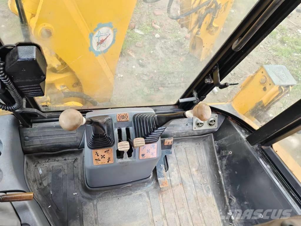 JCB 3 CX Ekskavaatorlaadurid