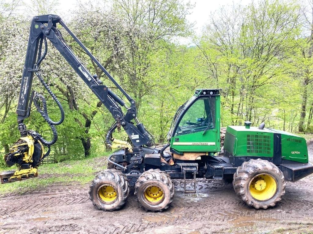 John Deere 1270 D Harvesterid