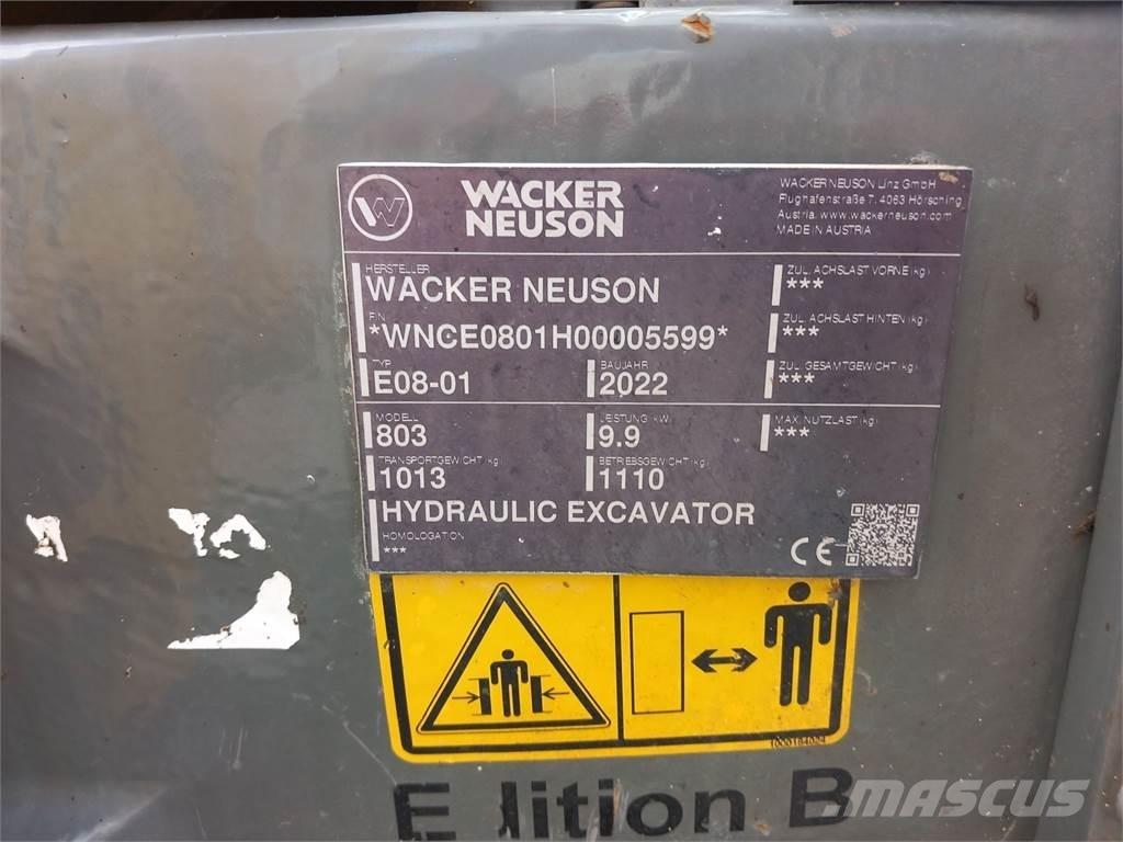 Wacker Neuson 803 Roomikekskavaatorid